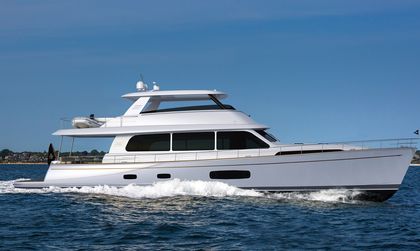 Grand Banks GB85 Flybridge