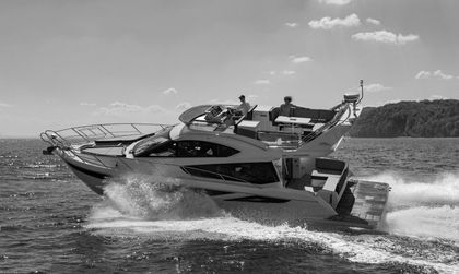 Galeon 420 Fly