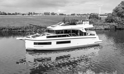 Delphia 11 Flylounge (Gen 1)