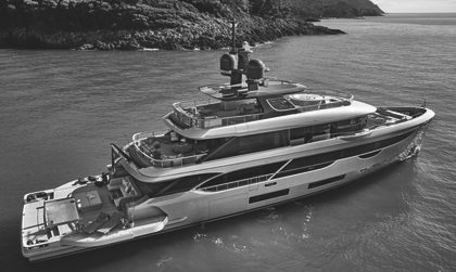 Benetti Oasis 40M