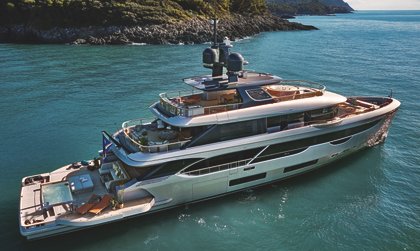 Benetti Oasis 40M