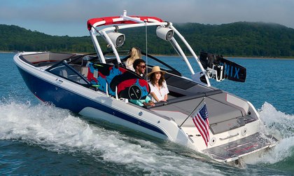 Cobalt Boats CS23 Surf