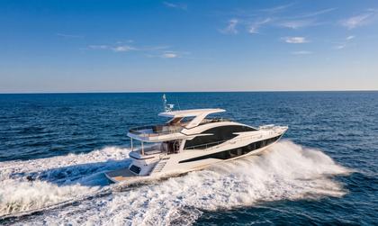 Galeon 800 Fly