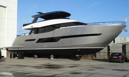 Van der Heijden Phantom 80 Expedition