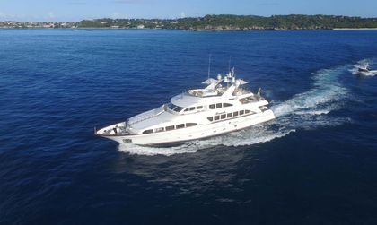 Benetti Classic 115'