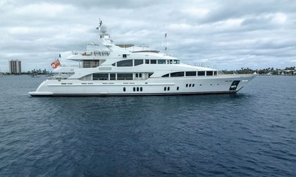 Benetti Vision 145'