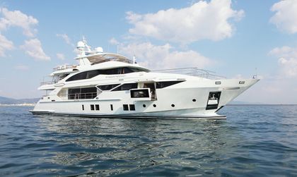 Benetti Fast 125