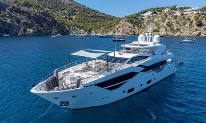 Sunseeker 116 Yacht