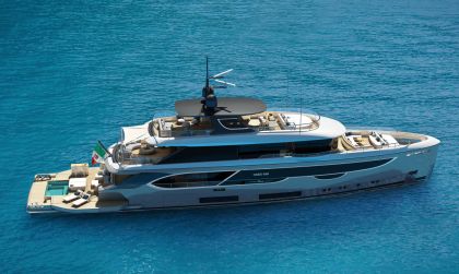 Benetti Oasis 40M