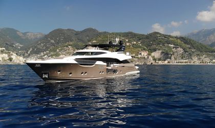 Monte Carlo Yachts MCY 96