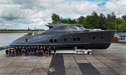 Zeelander 8