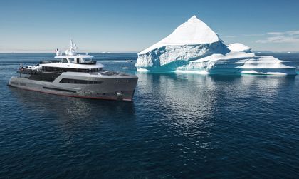 Bering Yachts Bering 145