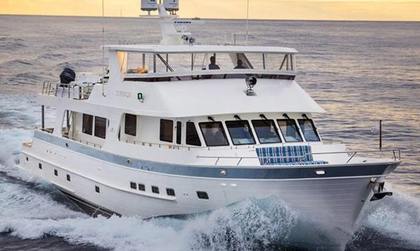 Outer Reef 860 Motoryacht