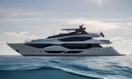 Sunseeker 134 Superyacht