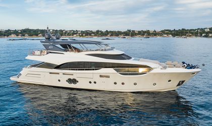 Monte Carlo Yachts MCY 96