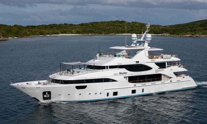 Benetti Crystal 140'