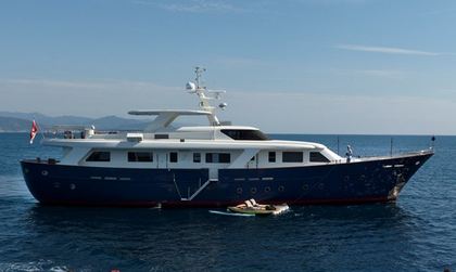 Benetti SD 105