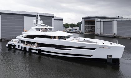 Heesen 5700 Aluminium