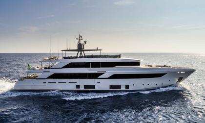 Custom Line Navetta 42