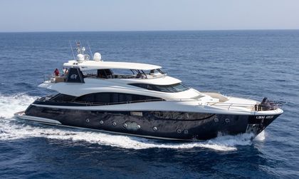 Monte Carlo Yachts MCY 105