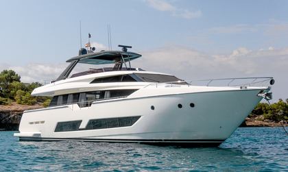 Ferretti 850