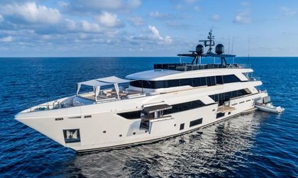 Custom Line Navetta 42