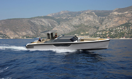 Xtenders 12.3m Limousine