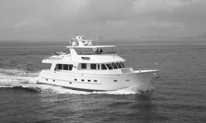 Outer Reef 730 Motoryacht