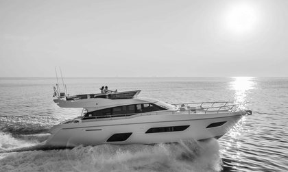 Ferretti 550