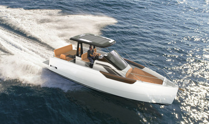 Nuva Yachts M9 Open