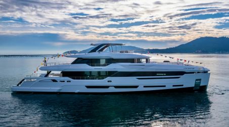 Baglietto Launches First Hybrid-Powered Superyacht L'Instant