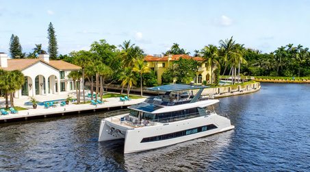 First Solar-Electric Oceanwalker S60 Catamaran Delivered to Bahamas After FLIBS Debut
