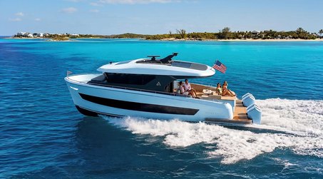 Outer Reef Introduces New 540 Adventure Sport Yacht With Quad Outboard Power