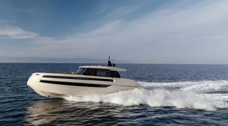 Invictus Yacht to Debut New Flagships ST550 and TT550 at the CYF 2025