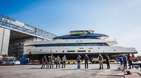 Nolimits Yachts Debuts with Launch of Flagship 45m Superyacht Gemini 