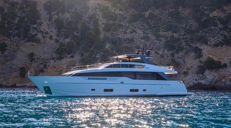 28m Sanlorenzo SL90 Asymmetric Motor Yacht Seven Listed for Sale 