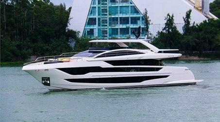 First Pearl 100 Hybrid Motor Yacht Completes First Sea Trials 