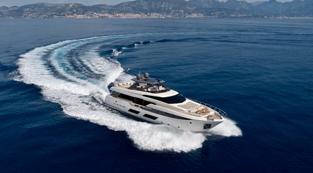 28m Ferretti 920 Motor Yacht Alegria II Sold