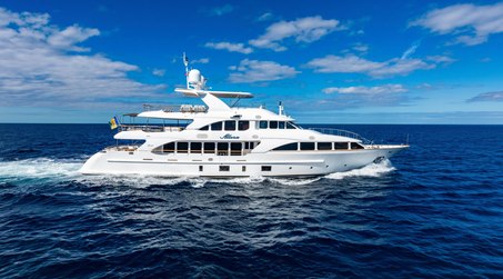 37m Benetti Classic 121' Motor Yacht Allora Receives $100K Price Reduction