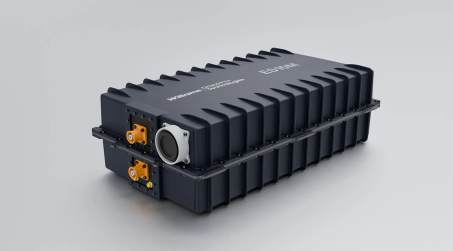 Formula 1 Engineers Launch ES10M Battery System for Hybrid Superyachts
