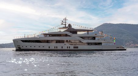 Second Sanlorenzo 50Steel Superyacht Successfully Launched