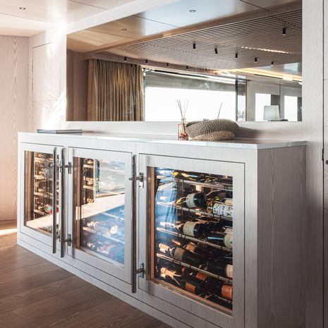 Explorer yacht Mitan indoor wine cabinet
