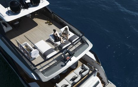 Ferretti-940-Review-aft-decks