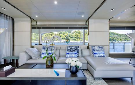 Azimut motor yacht Anastasia V main saloon lounge 