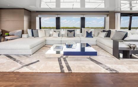 Custom Line Navetta 42 Motor Yacht Future saloon U-shaped seating