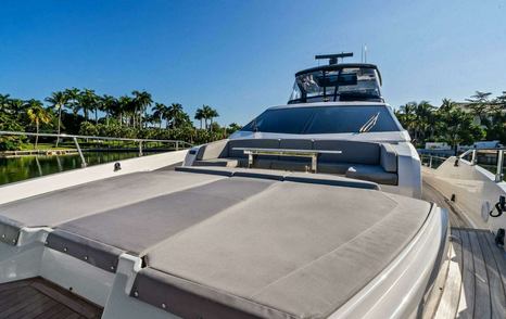 Ferretti 780 Motor Yacht Sunsation foredeck with grey sunpad 