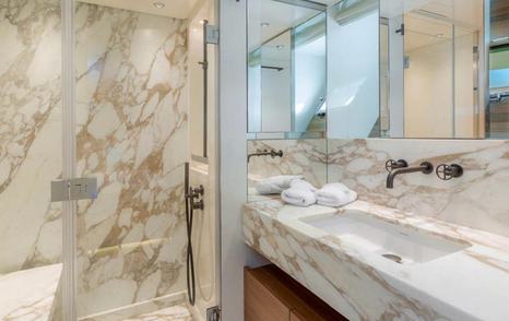  Sanlorenzo motor yacht Carra I marble ensuite 