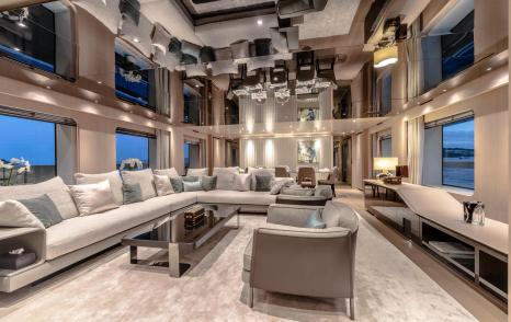 Tankoa superyacht Kinda main saloon lounge 