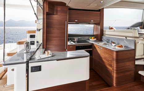 Princess F55 galley