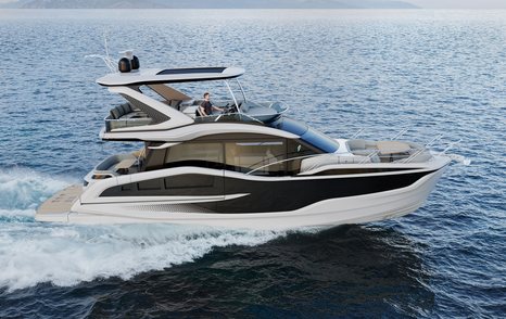 Galeon 520 Fly  motor yacht under way 